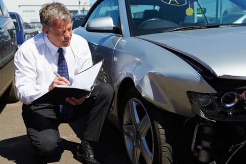 ​Dealing With Insurance Companies After an Accident